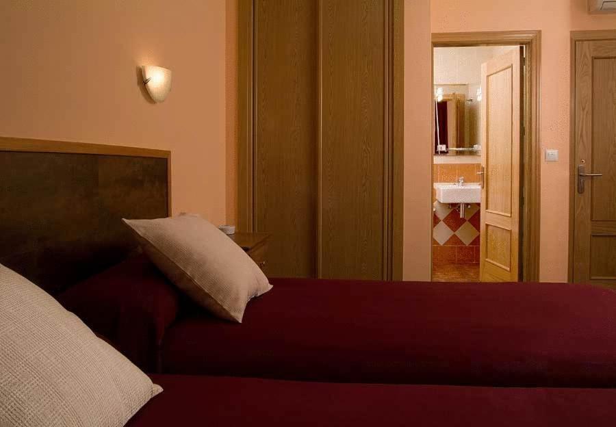 Hotel Ruta del Poniente Cuesta de la Palma Camera foto